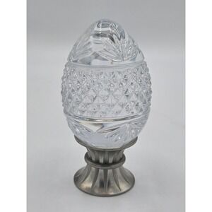 1993 AVON Majestic 24% Lead Crystal Egg Paperweight‎